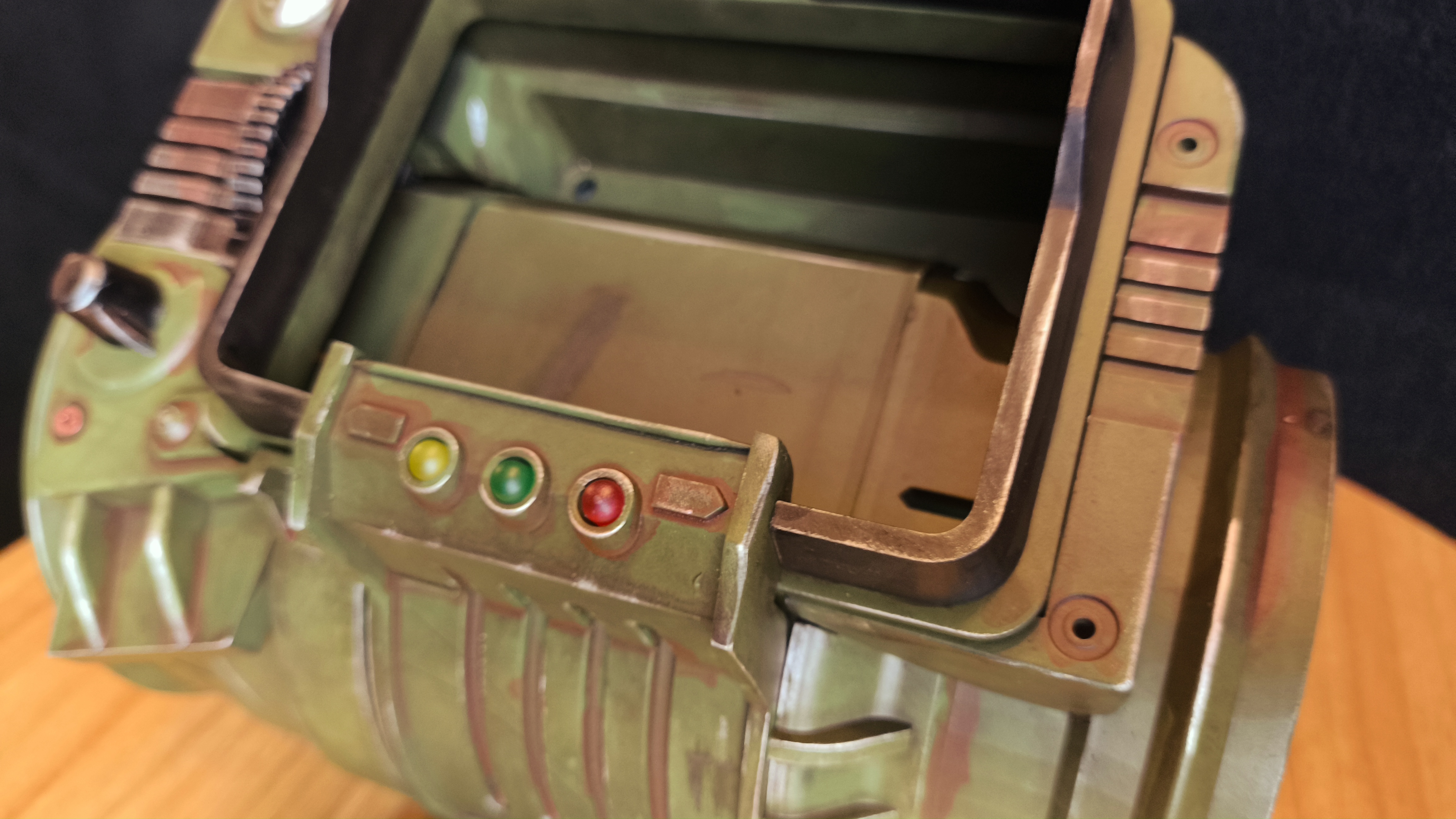 Pip-Boy 3000 - Vista 10